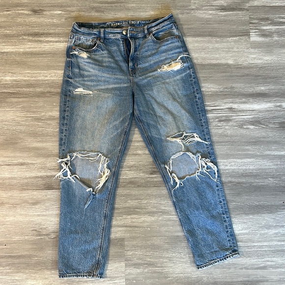 AE Ripped Mom Jeans - Picture 1 of 5